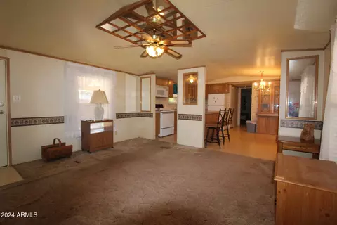 608 W 2nd Ave, Miami, AZ 85539 photo 20