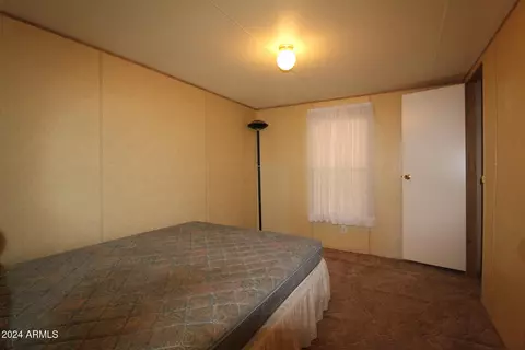608 W 2nd Ave, Miami, AZ 85539 photo 37