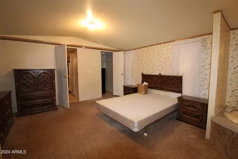 608 W 2nd Ave, Miami, AZ 85539 photo 31