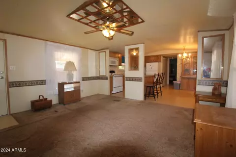 608 W 2nd Ave, Miami, AZ 85539 photo 19