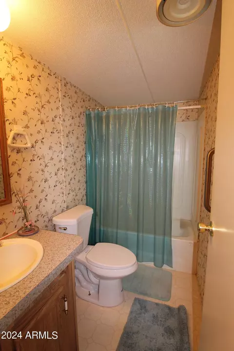 608 W 2nd Ave, Miami, AZ 85539 photo 39