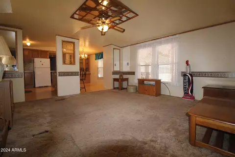 608 W 2nd Ave, Miami, AZ 85539 photo 23