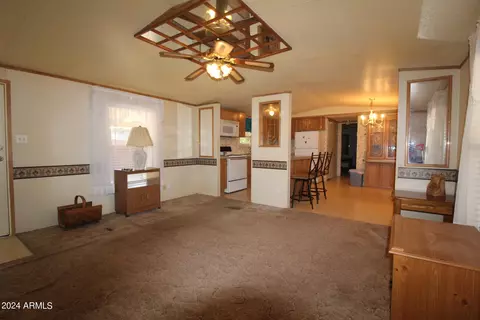 608 W 2nd Ave, Miami, AZ 85539 photo 22