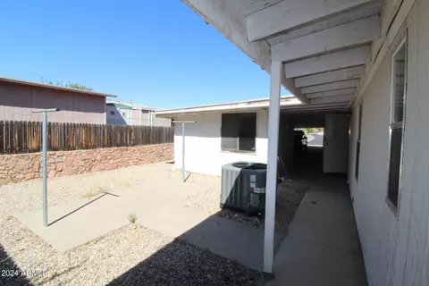 608 W 2nd Ave, Miami, AZ 85539 photo 16