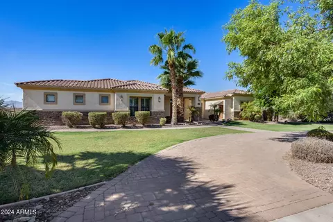 9916 N 162nd Ln, Waddell, AZ 85355