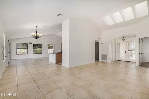 4212 E Tano St, Phoenix, AZ 85044 photo 7