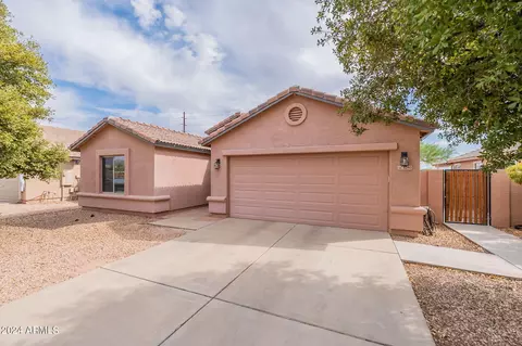 41193 N Rose Ln, San Tan Valley, AZ 85140