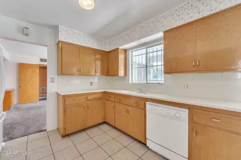 1635 E Claremont St, Phoenix, AZ 85016 photo 12