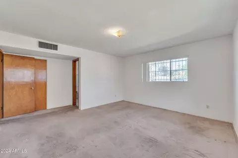 1635 E Claremont St, Phoenix, AZ 85016 photo 14
