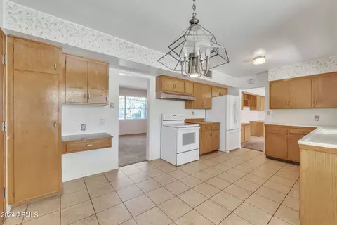 1635 E Claremont St, Phoenix, AZ 85016 photo 9