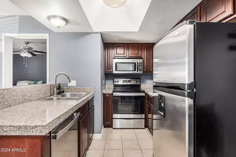 1720 E Thunderbird Rd #1002, Phoenix, AZ 85022 photo 11