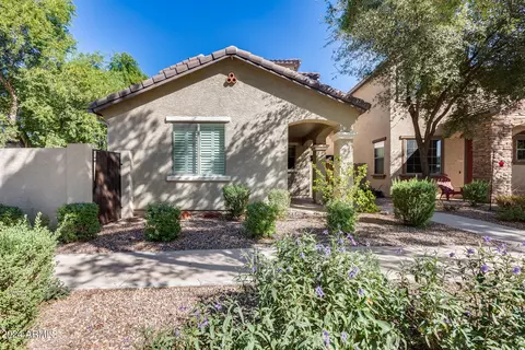 3778 E Santa Fe Ln, Gilbert, AZ 85297 photo 8