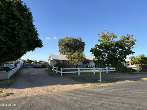 4222 Edgewood Ave, Mesa, AZ 85206