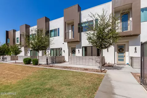 5151 N 13th Pl #17, Phoenix, AZ 85014
