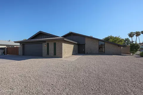 4631 W Hayward Ave, Glendale, AZ 85301