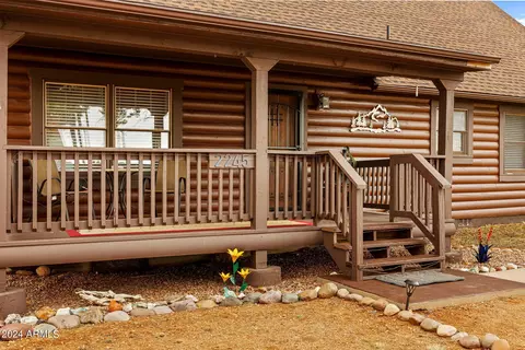 Exterior - 2245 Bear Claw Dr, Overgaard, AZ 85933 photo 6 of 13