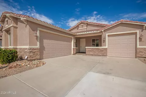 42432 W Avella Dr, Maricopa, AZ 85138