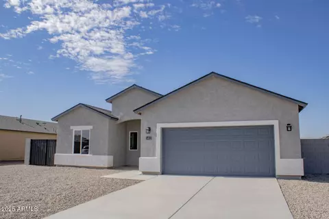 14612 S Redondo Rd, Arizona City, AZ 85123