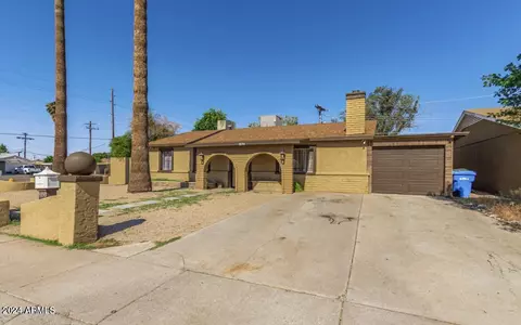 5850 W Cheery Lynn Rd, Phoenix, AZ 85031