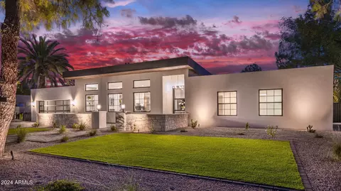 5911 E Voltaire Ave, Scottsdale, AZ 85254