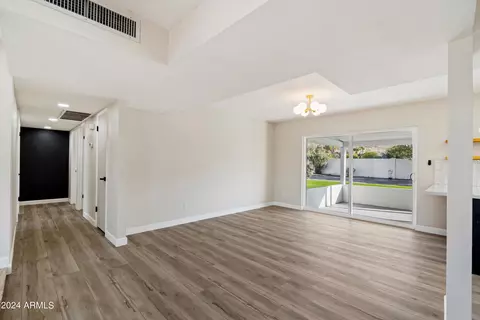 209 E Joan D Arc Ave, Phoenix, AZ 85022 photo 14