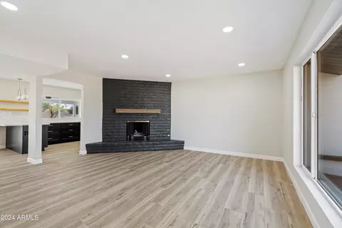 209 E Joan D Arc Ave, Phoenix, AZ 85022 photo 12
