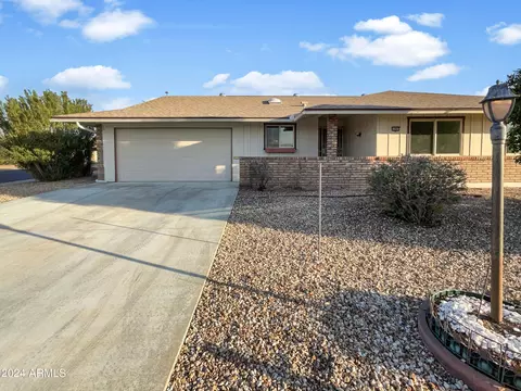 13843 N Tan Tara Dr, Sun City, AZ 85351