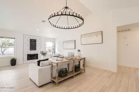 4613 E Kachina Trl, Phoenix, AZ 85044 photo 6