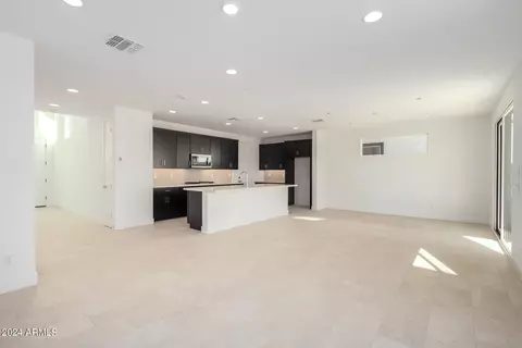 Living - 10231 E Ulysses Ave, Mesa, AZ 85212 photo 6 of 6
