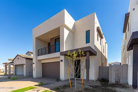 Exterior - 10231 E Ulysses Ave, Mesa, AZ 85212 photo 5 of 9