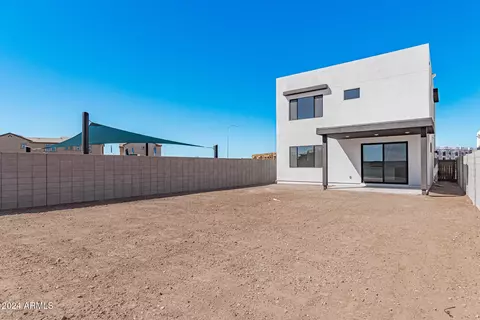 Exterior - 10223 E Ulysses Ave, Mesa, AZ 85212 photo 9 of 10