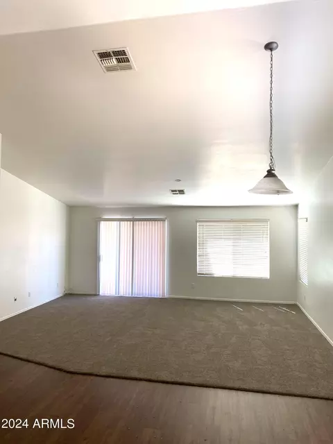 2015 W Hasan Dr, Phoenix, AZ 85041 photo 12