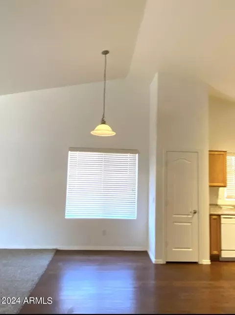 2015 W Hasan Dr, Phoenix, AZ 85041 photo 10