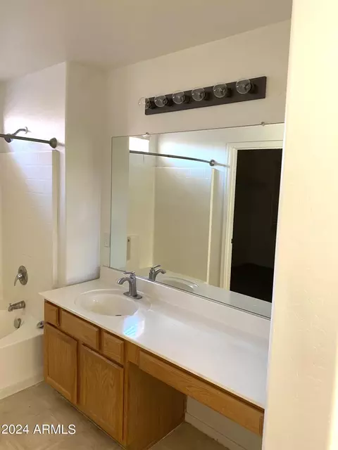 2015 W Hasan Dr, Phoenix, AZ 85041 photo 19