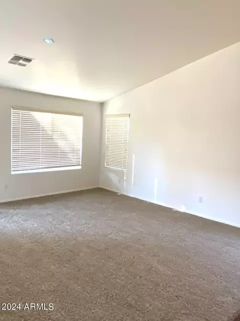 2015 W Hasan Dr, Phoenix, AZ 85041 photo 13