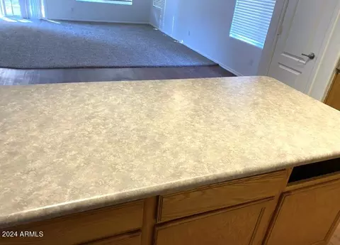 2015 W Hasan Dr, Phoenix, AZ 85041 photo 9
