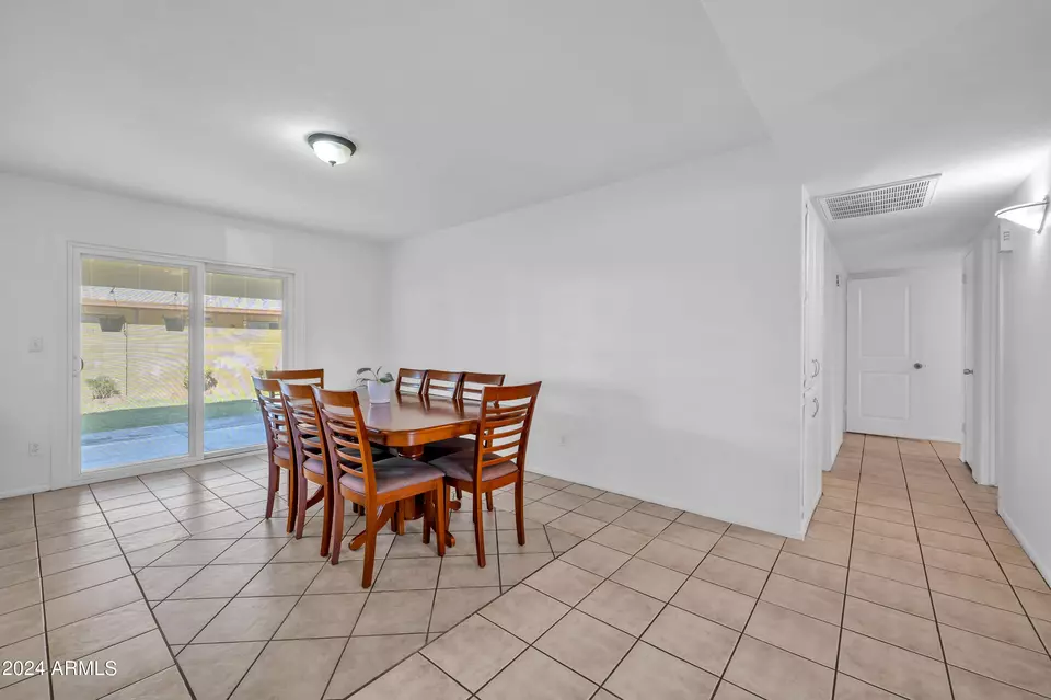  5528 W Cortez St, Glendale, AZ 85304 photo 8