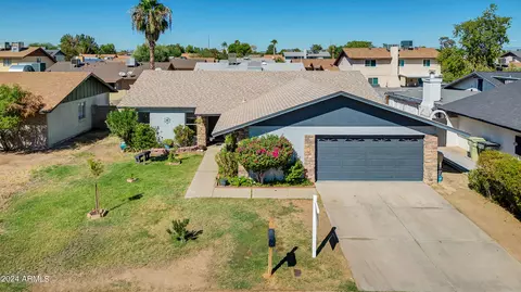 5528 W Cortez St, Glendale, AZ 85304