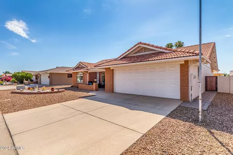 8215 E Monterey Ave, Mesa, AZ 85209 photo 2