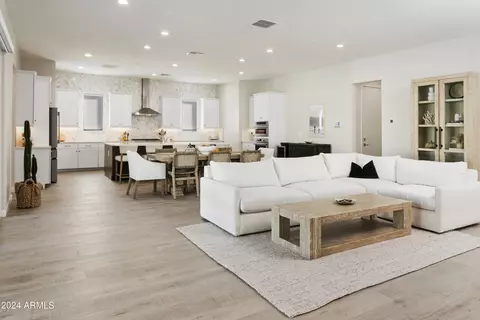 17131 N 51st Way, Scottsdale, AZ 85254