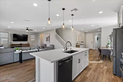 760 E Betsy Ln, Gilbert, AZ 85296 photo 14
