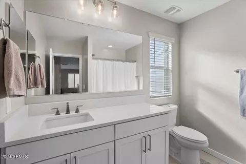 760 E Betsy Ln, Gilbert, AZ 85296 photo 34