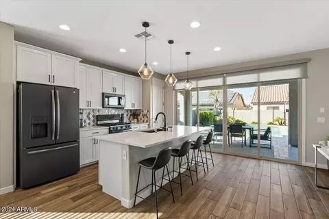 760 E Betsy Ln, Gilbert, AZ 85296 photo 11