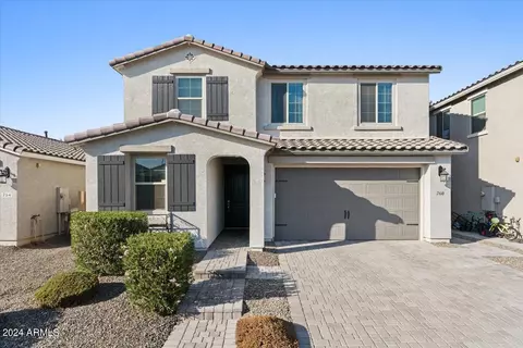 760 E Betsy Ln, Gilbert, AZ 85296