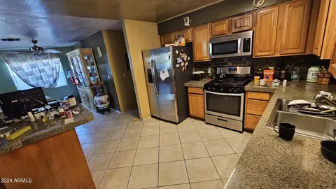 1335 E Fillmore St, Phoenix, AZ 85006 photo 9