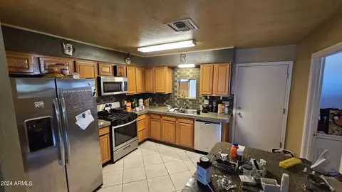 1335 E Fillmore St, Phoenix, AZ 85006 photo 10