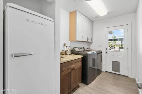 2216 E Willis Rd, Gilbert, AZ 85297 photo 46