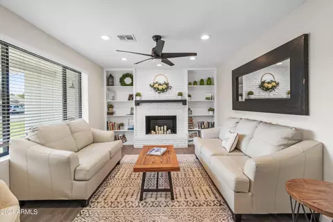 2216 E Willis Rd, Gilbert, AZ 85297 photo 33