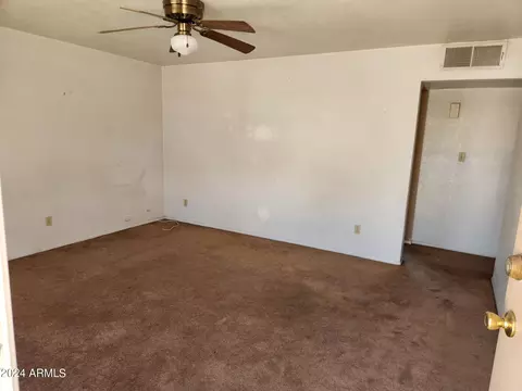 2319 W Seldon Ln, Phoenix, AZ 85021 photo 2
