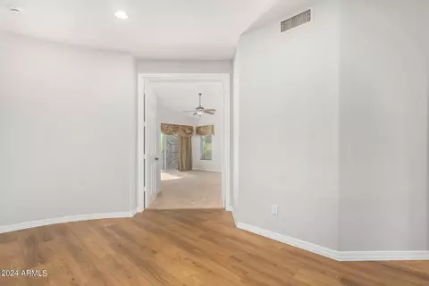 Entry Way - 1367 E Desert Flower Ln, Phoenix, AZ 85048 photo 6 of 7